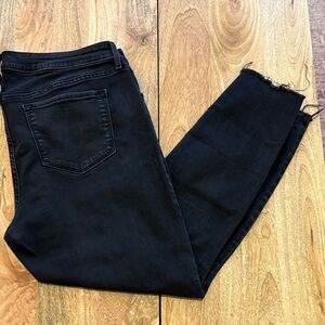 Old Navy Rockstar Super Skinny Black Distressed Jeans, Size 16P